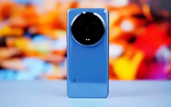 奇点财富 小米“机皇”跌价2371元，骁龙8Gen3+5300mAh+90W，捡漏机会到了